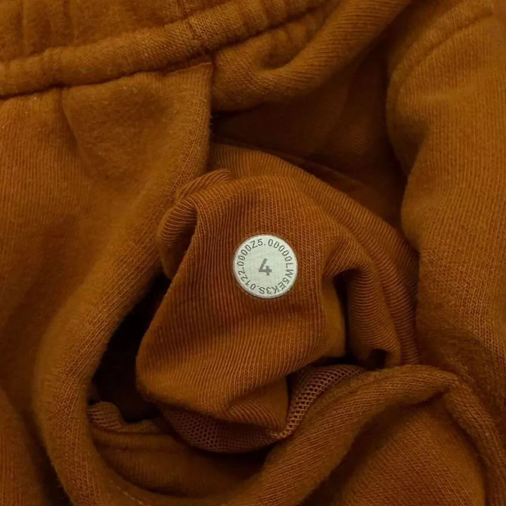 Lululemon Loungeful Straight Leg Sweatpants in Butternut Brown - Size 4 - Picture 5 of 8